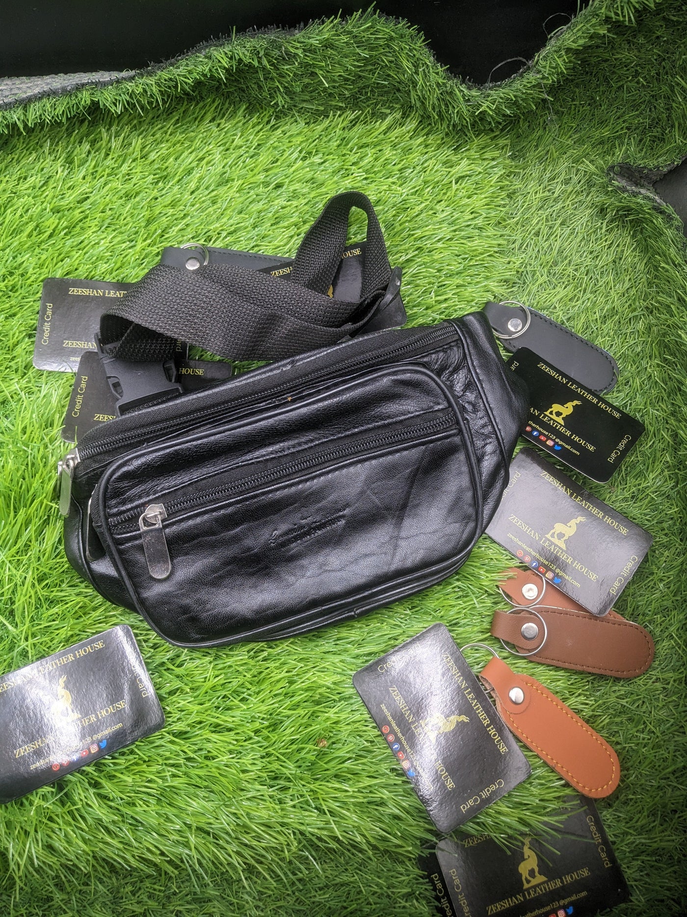 Belt pouch Leather Travel Waist Bag for Mobile Money and your precious things and Good Quality and work